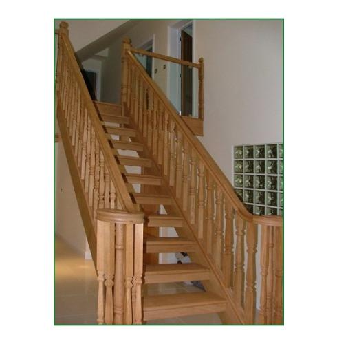 Warren Lane Glass Balcony Staircase